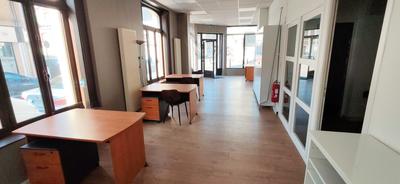 Local d'activités - 105 m²