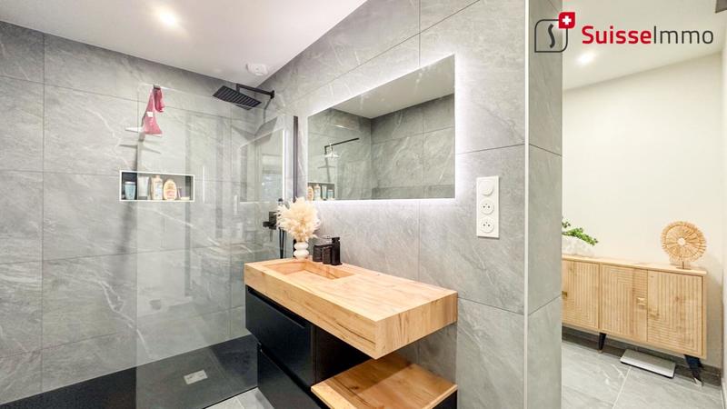 Appartement - 122 m² - 5 pièces