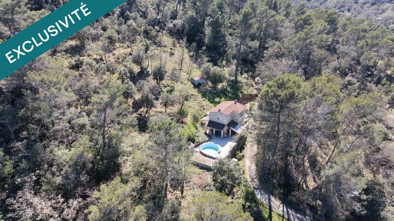 Maison - 98 m² - 6 pièces