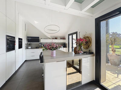 Appartement - 227 m² - 5 pièces