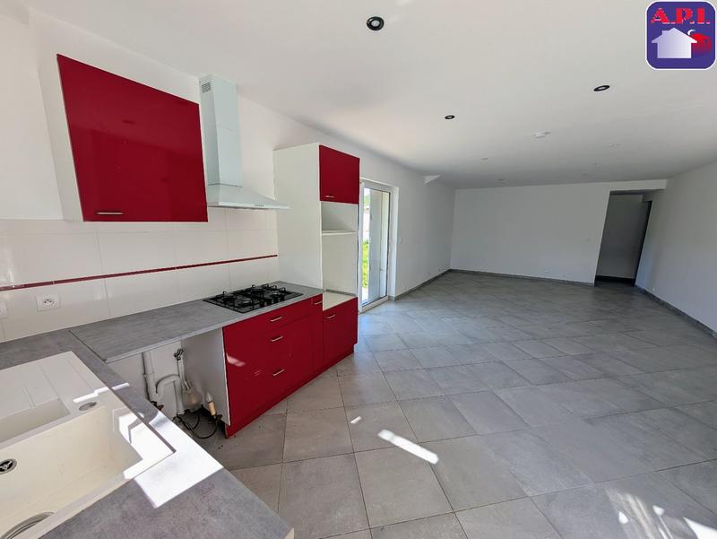 Maison - 241 m² - 11 pièces