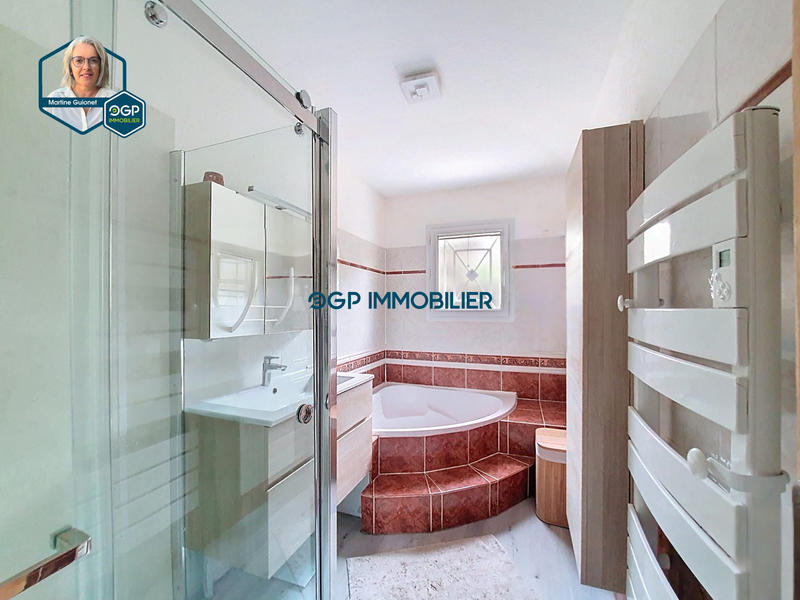 Villa - 122 m² - 6 pièces