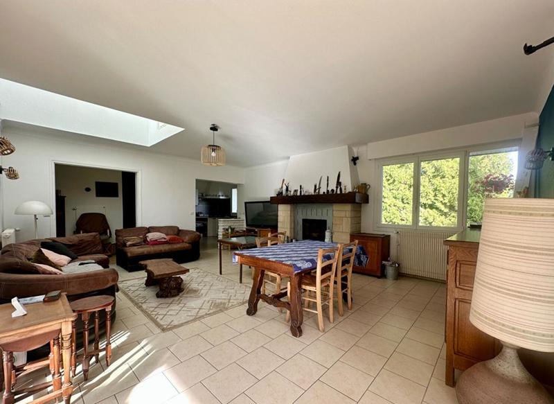 Maison - 130 m² - 6 pièces