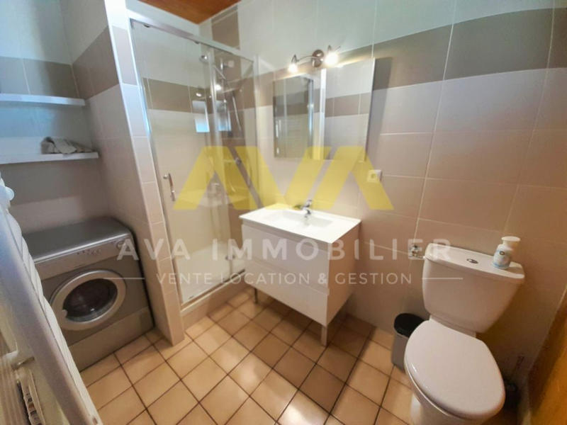 Châlet - 84 m² - 6 pièces