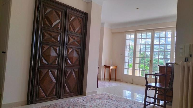 Villa - 170 m² - 8 pièces