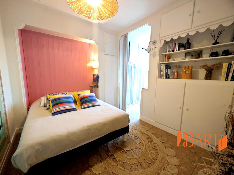 Maison - 325 m² - 4 pièces