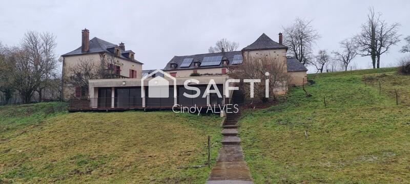 Maison - 620 m² - 22 pièces