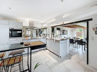 Fermette - 198 m² - 8 pièces