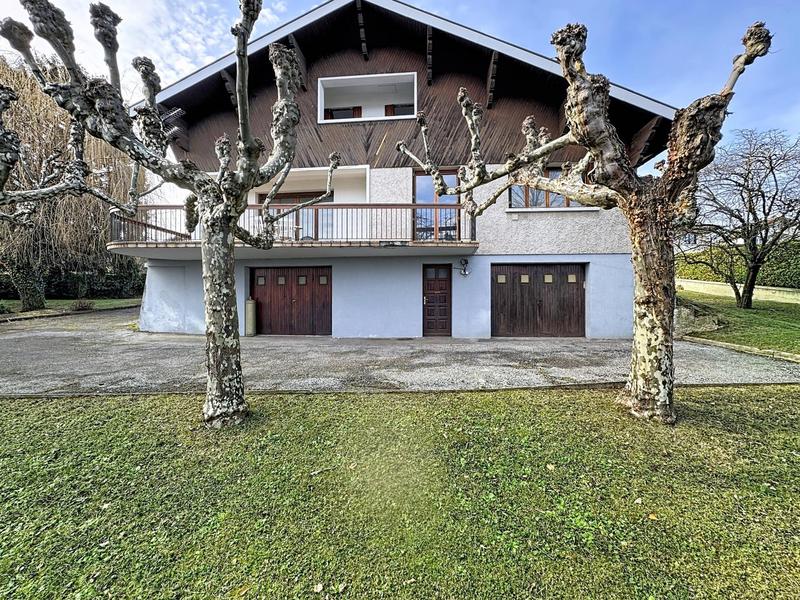 Maison - 135 m² - 7 pièces