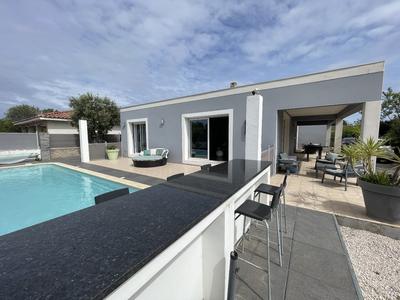 Maison - 120 m² - 4 pièces