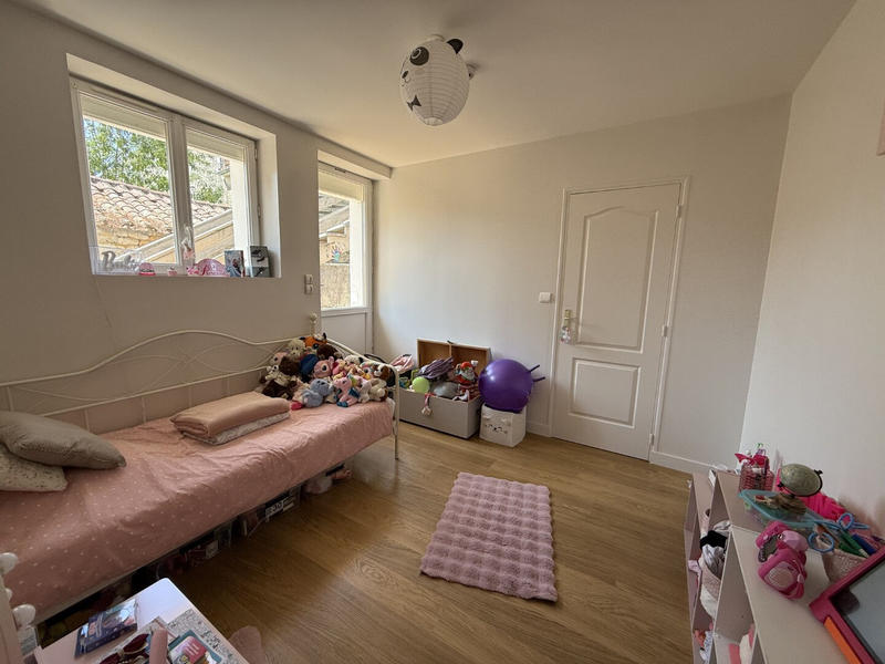 Maison - 94 m² - 5 pièces