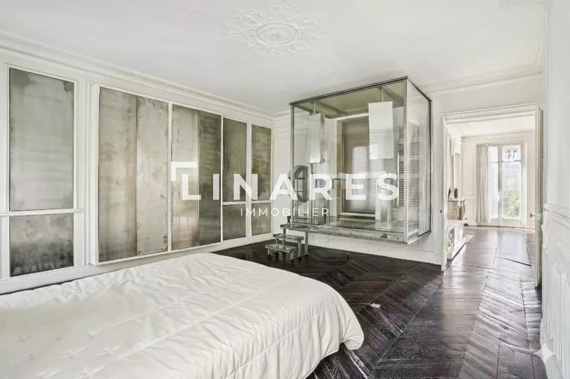 Appartement - 147 m² - 4 pièces