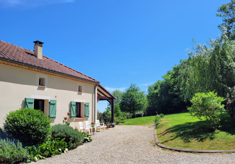 Maison - 208 m² - 6 pièces