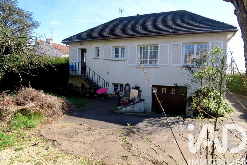 Maison - 137 m² - 6 pièces