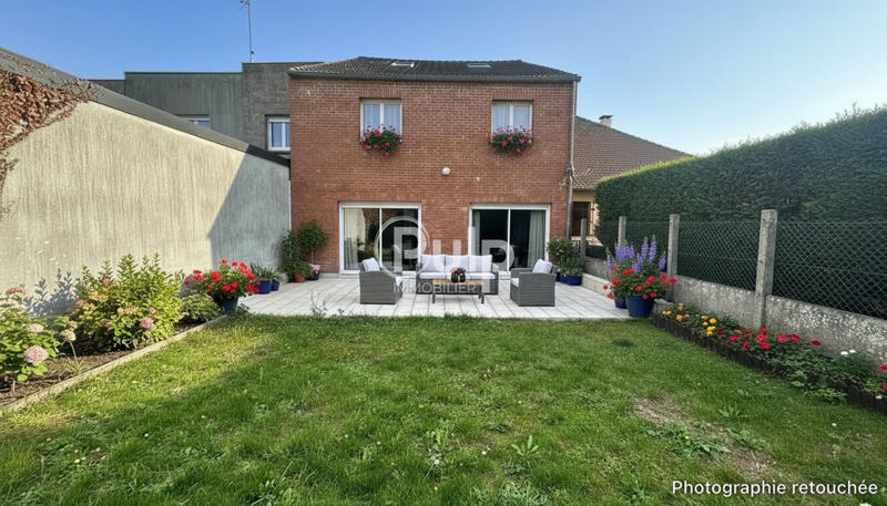 Pavillon - 140 m² - 4 pièces