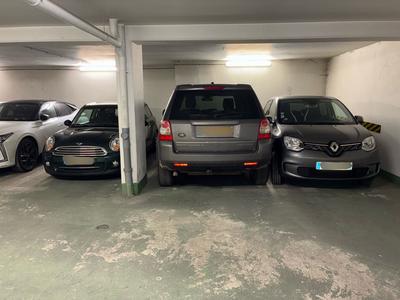 Parking / Garage - 10 m²