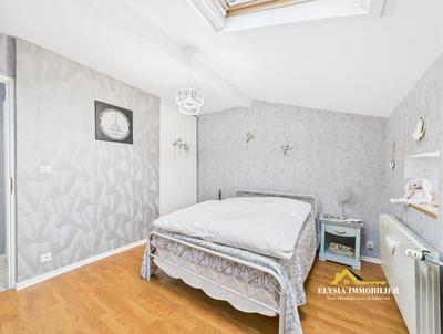 Maison - 147 m² - 6 pièces