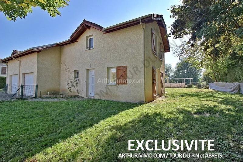 Maison - 98 m² - 5 pièces