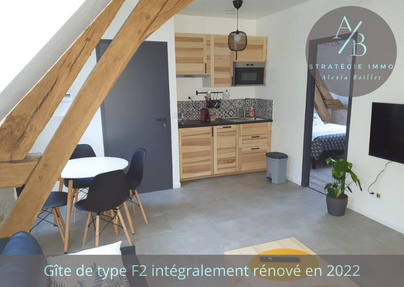 Maison - 310 m² - 9 pièces