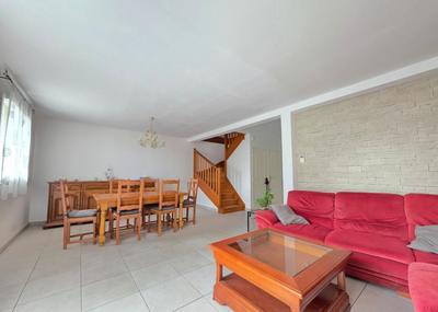 Maison - 134 m² - 6 pièces