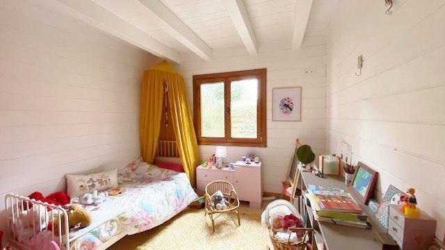 Maison de bois - 160 m² - 6 pièces