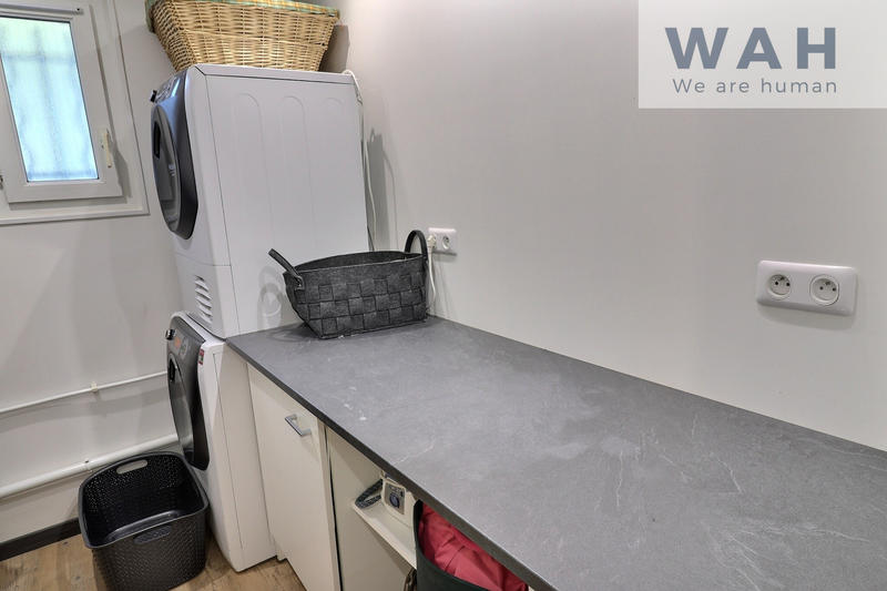 Appartement - 104 m² - 5 pièces