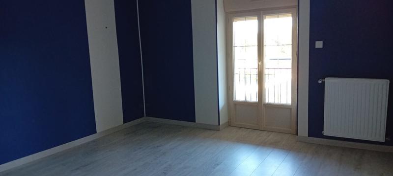 Maison - 220 m² - 8 pièces