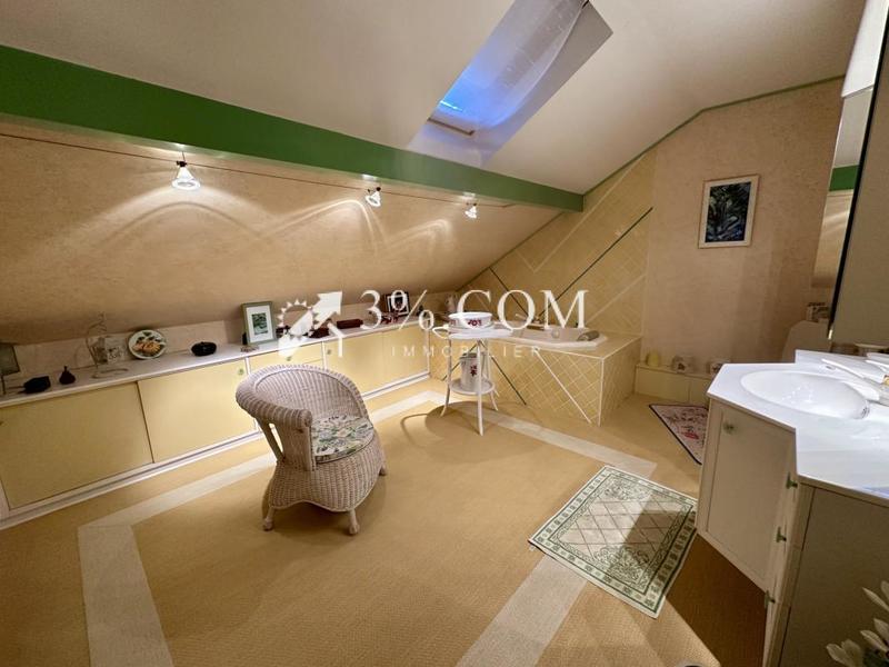 Maison - 131 m² - 5 pièces