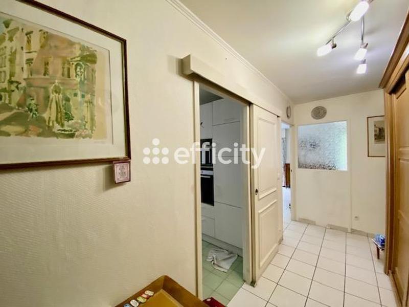 Appartement - 81 m² - 3 pièces