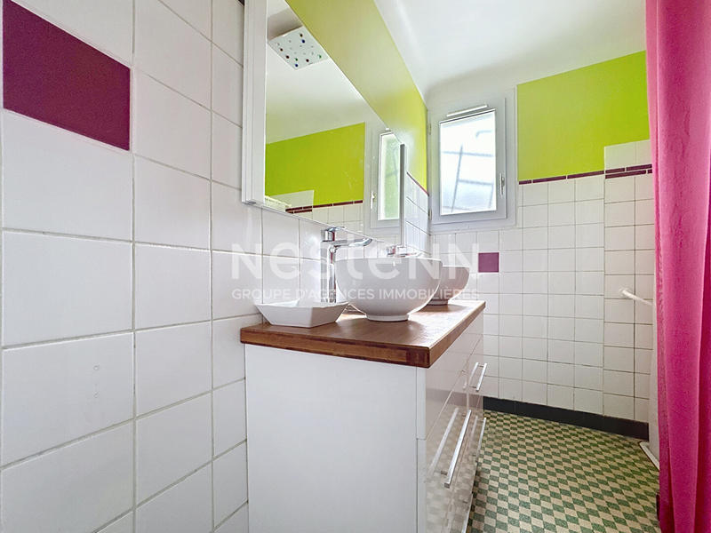 Maison - 87 m² - 5 pièces