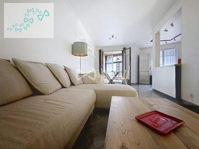 Maison traditionnelle - 85 m² - 3 pièces