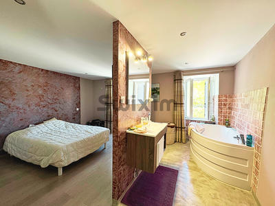 Maison de village - 160 m² - 5 pièces