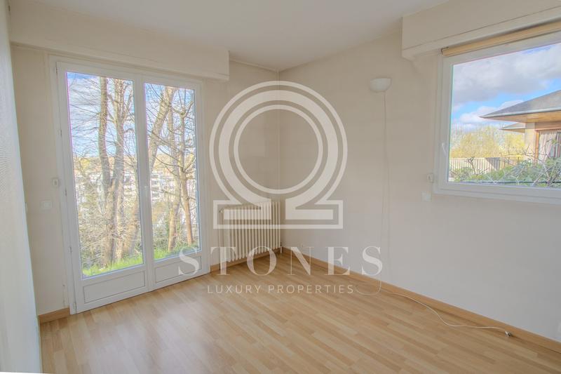 Maison ancienne - 190 m² - 8 pièces