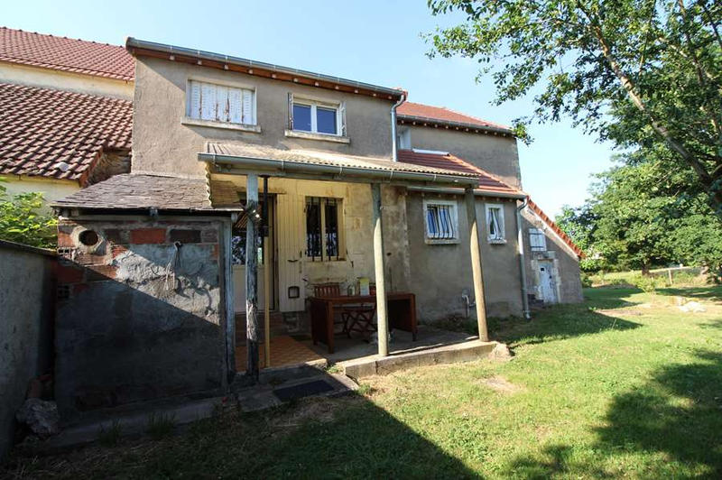 Maison - 107 m² - 6 pièces