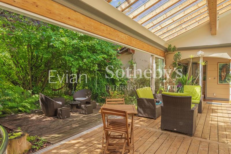 Maison - 306 m² - 6 pièces