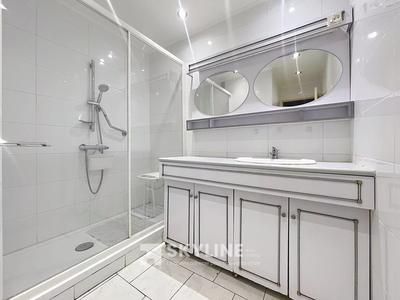 Appartement - 67 m² - 4 pièces