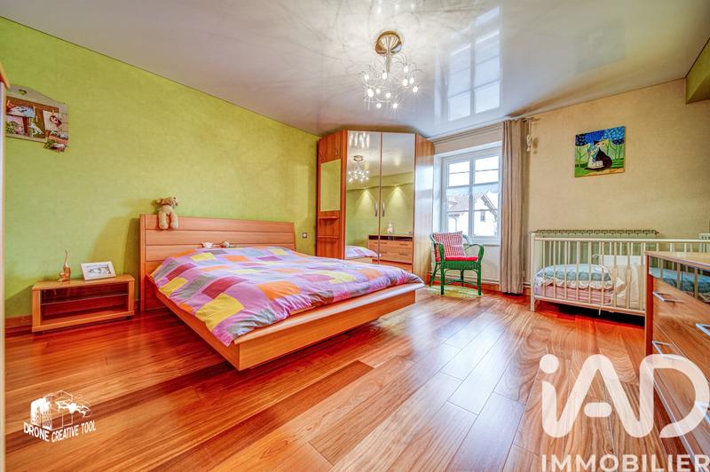 Maison - 269 m² - 10 pièces