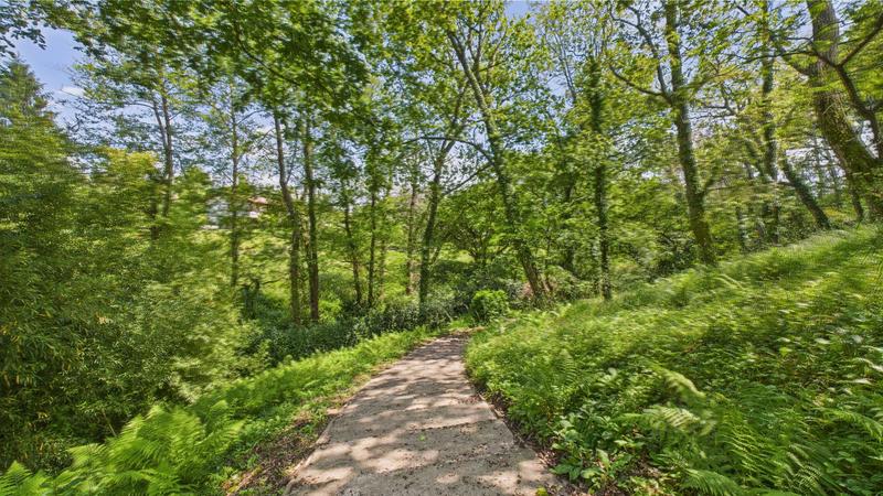 Maison - 176 m² - 7 pièces