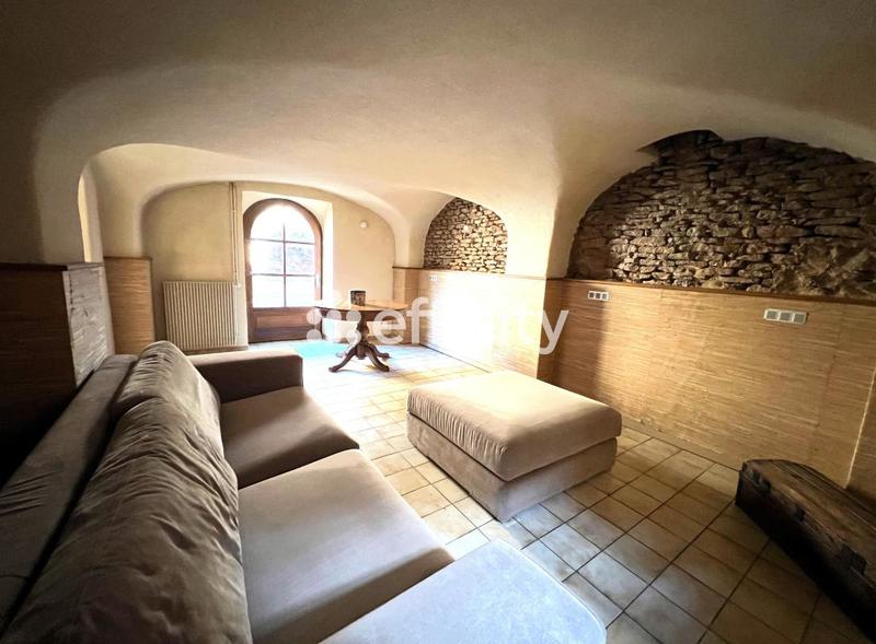 Maison - 80 m² - 5 pièces