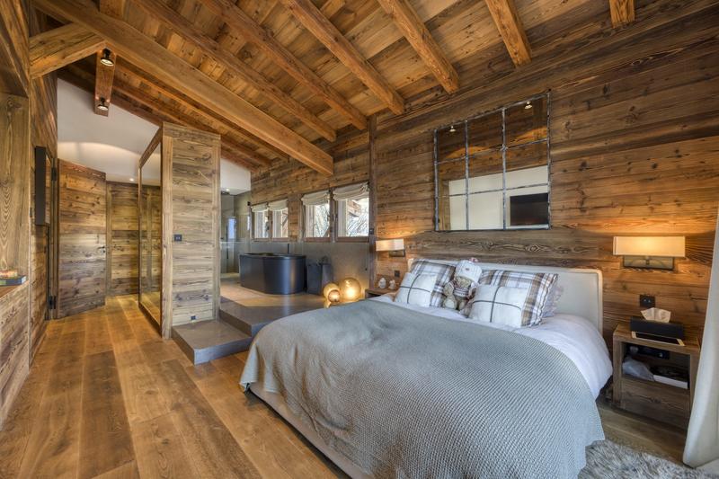 Châlet - 439 m² - 9 pièces