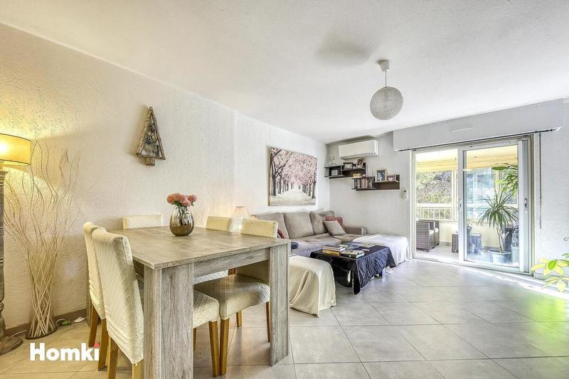 Appartement - 68 m² - 3 pièces