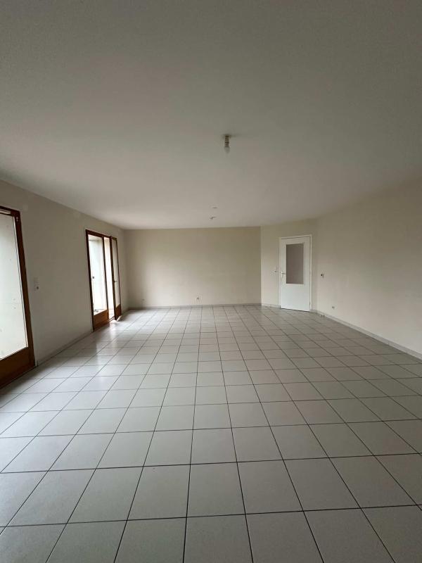 Maison - 141 m² - 5 pièces