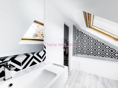 Immeuble - 152 m² - 8 pièces