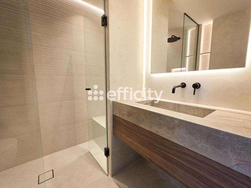 Appartement - 90 m² - 3 pièces