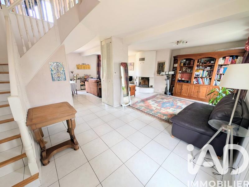 Maison - 144 m² - 7 pièces