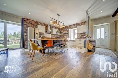 Maison - 206 m² - 6 pièces