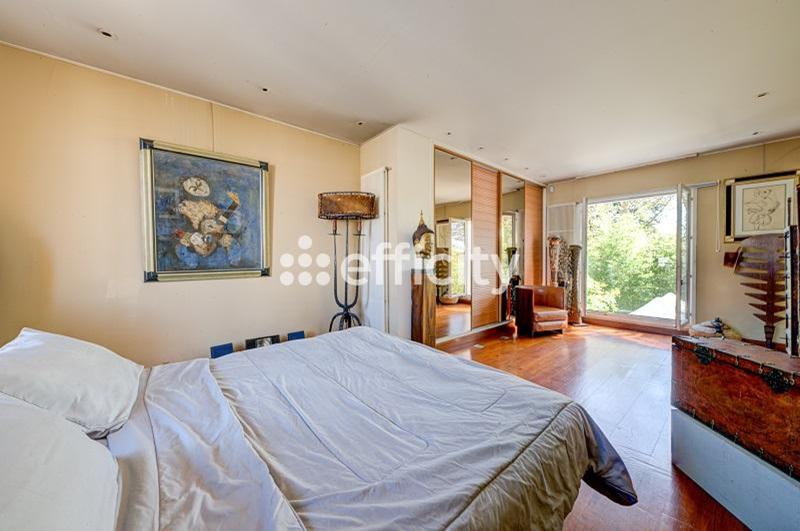 Maison - 170 m² - 6 pièces