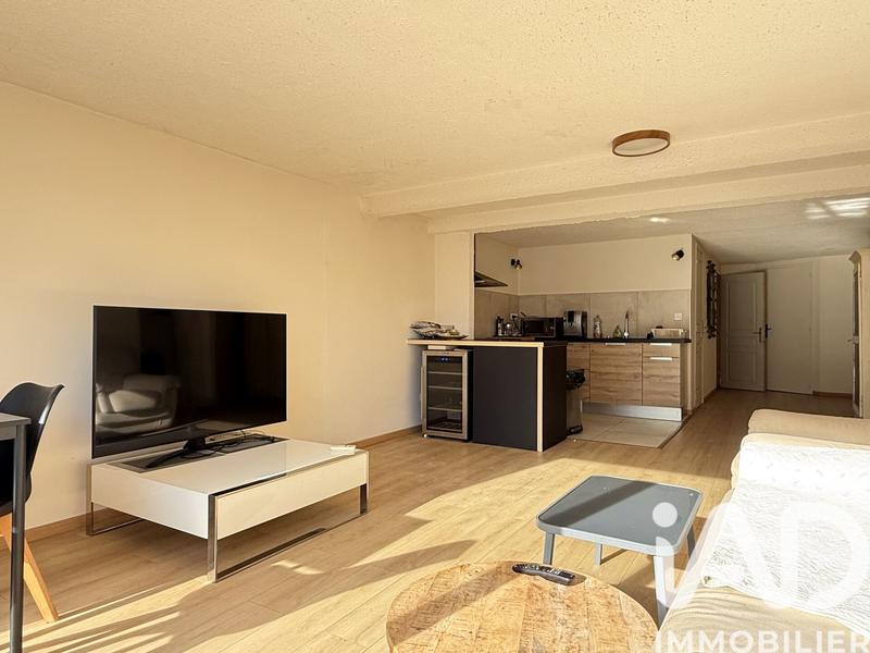 Maison - 145 m² - 9 pièces