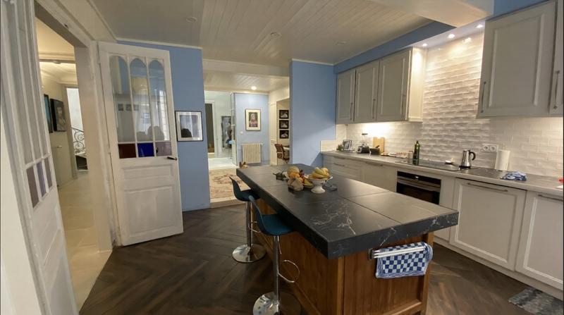 Maison de village - 392 m² - 12 pièces