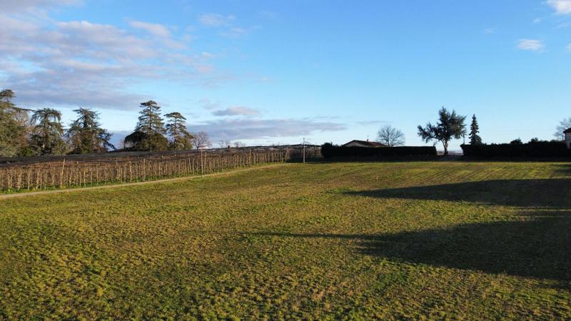 Terrain constructible - 1 148 m²